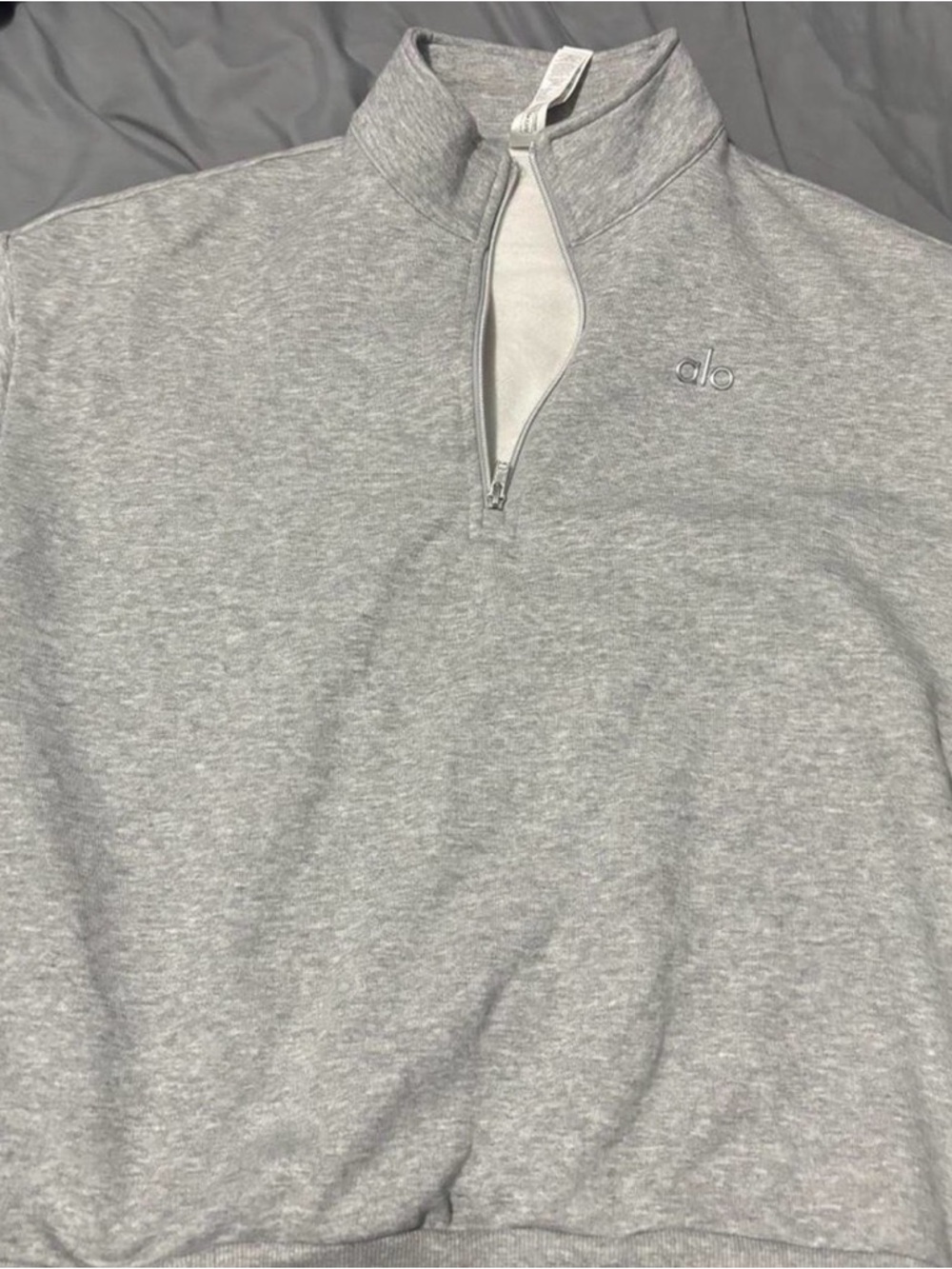 Alo Men’s Heather Gray Quarter-Zip Pullover Sweater